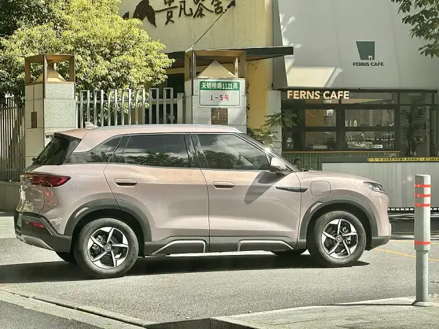 BYD Atto 2 в България 2026: цена, версии и реална оценка